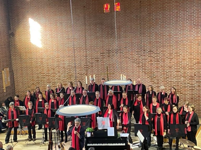 Voices jetzt mit eigenen Songs - Voices singen an zwei Tagen